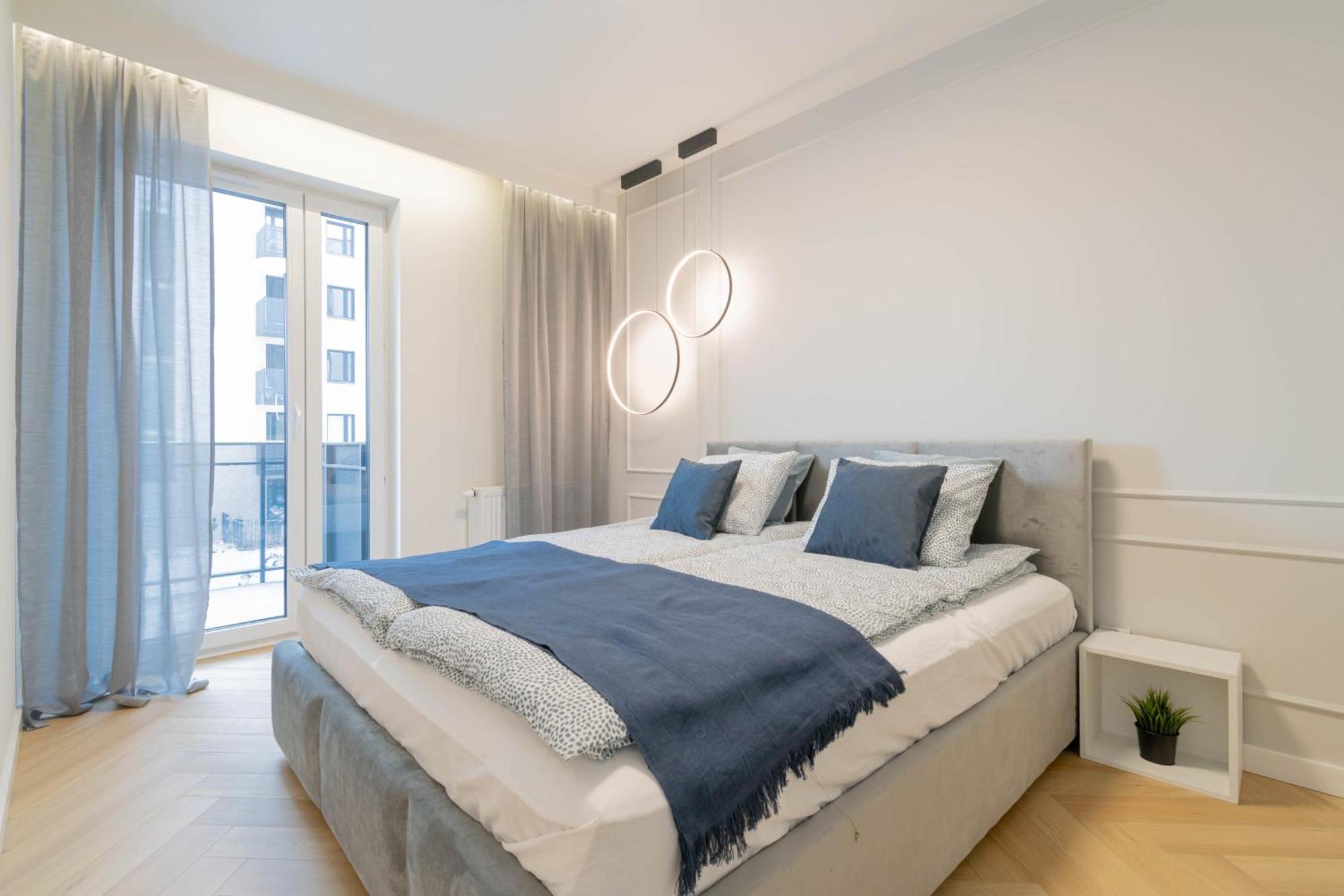Blue Apartment Ceglana - Free Parking - Self Check-In كاتوفيتسه المظهر الخارجي الصورة
